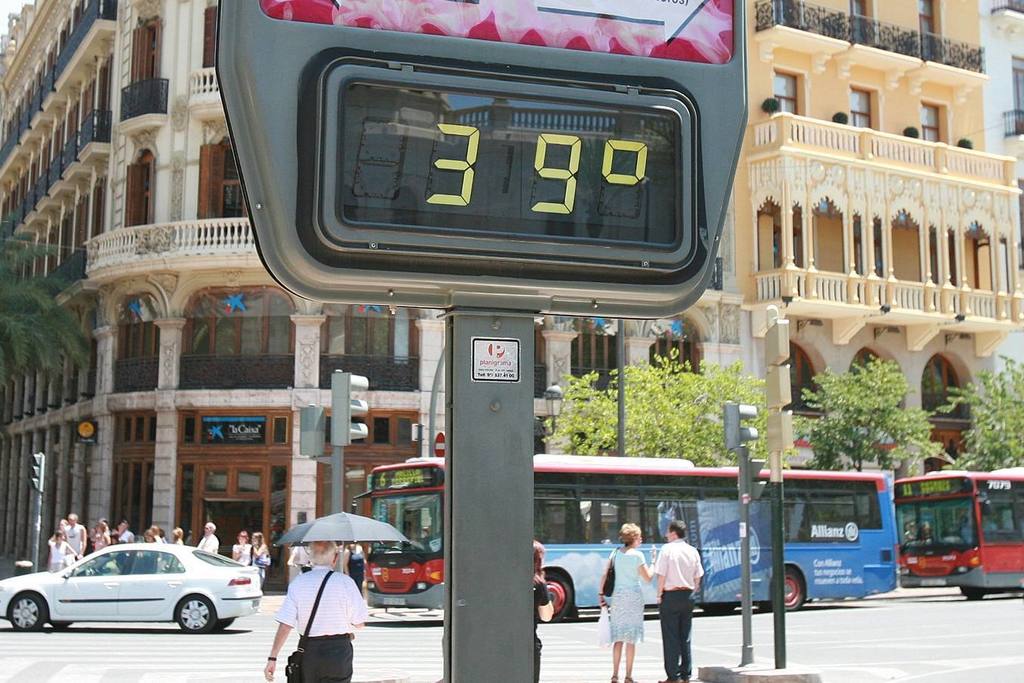 El 112 Extremadura activa la alerta amarilla por altas temperaturas en las Vegas del Guadiana, Siberia Extremeña y Tajo y Alagón